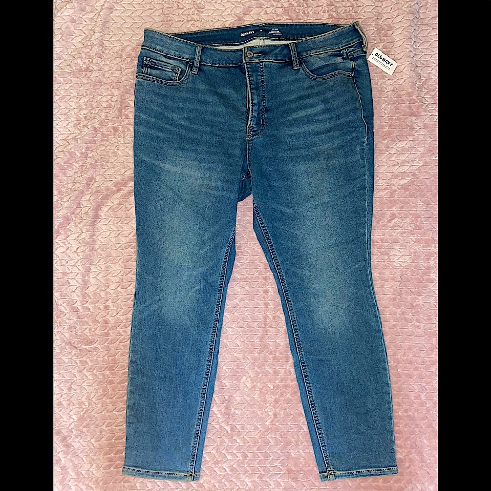 Old Navy Rockstar Super Skinny High Rise Jeans